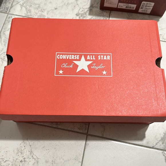 Unisex Multicolored converse. M 9 W 11 - Picture 6 of 7